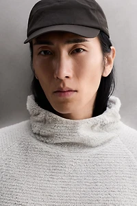 TEXTURED FLEECE HOODIE