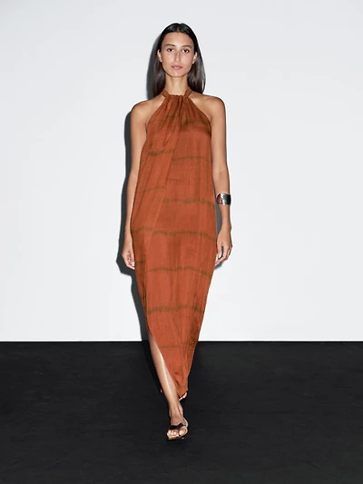 Robe longue encolure américaine imprimé à rayures