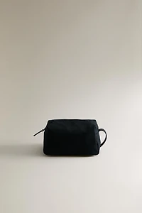 TROUSSE DE TOILETTE EN TISSU