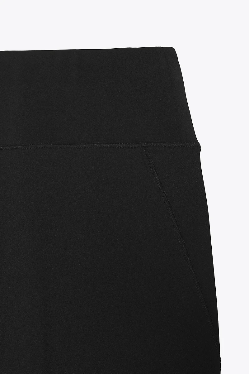 SEAMLESS NYLON FLARE PANTS