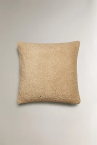 REVERSIBLE FAUX SHEARLING PILLOW SHAM FOR QUILT