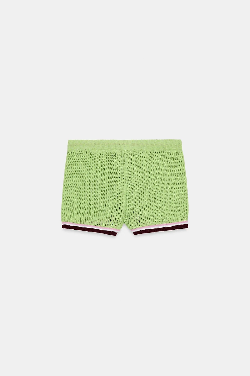 SHORT EN MAILLE À TAILLE ÉLASTIQUE