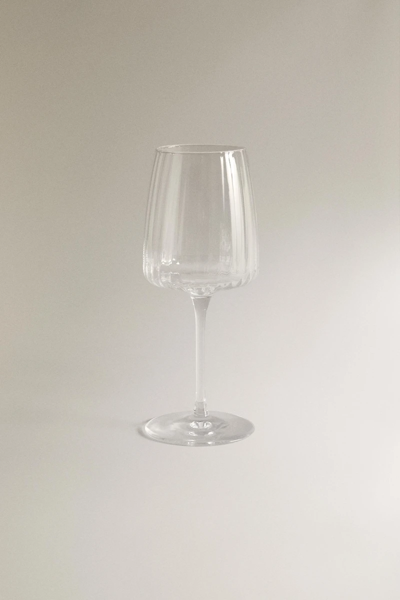 GLASS WITH LINES