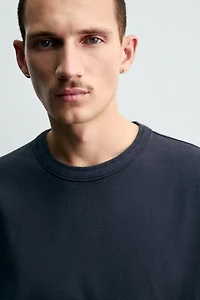 RELAXED FIT BINDING T-SHIRT