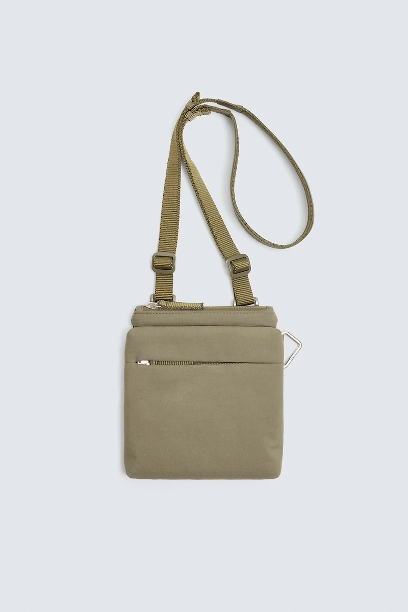 TECHNICAL CROSSBODY BAG
