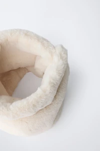 FAUX FUR NECK WARMER