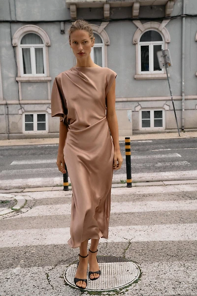 ASYMMETRIC SLEEVE SATIN EFFECT MIDI DRESS