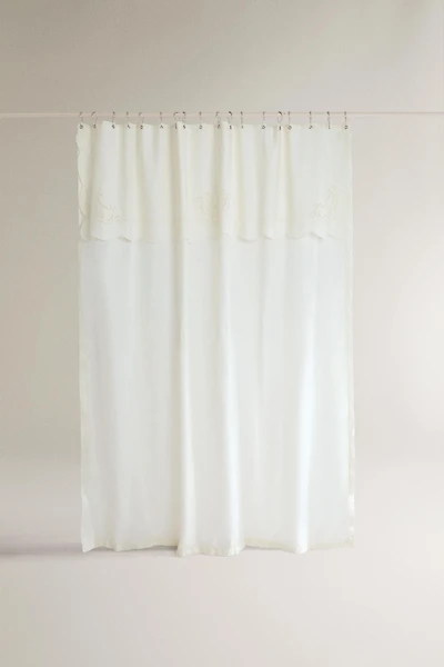 EMBROIDERED LINEN AND COTTON SHOWER CURTAIN