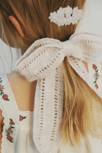 TWO-PACK OF CROCHET FLOWER CLIPS