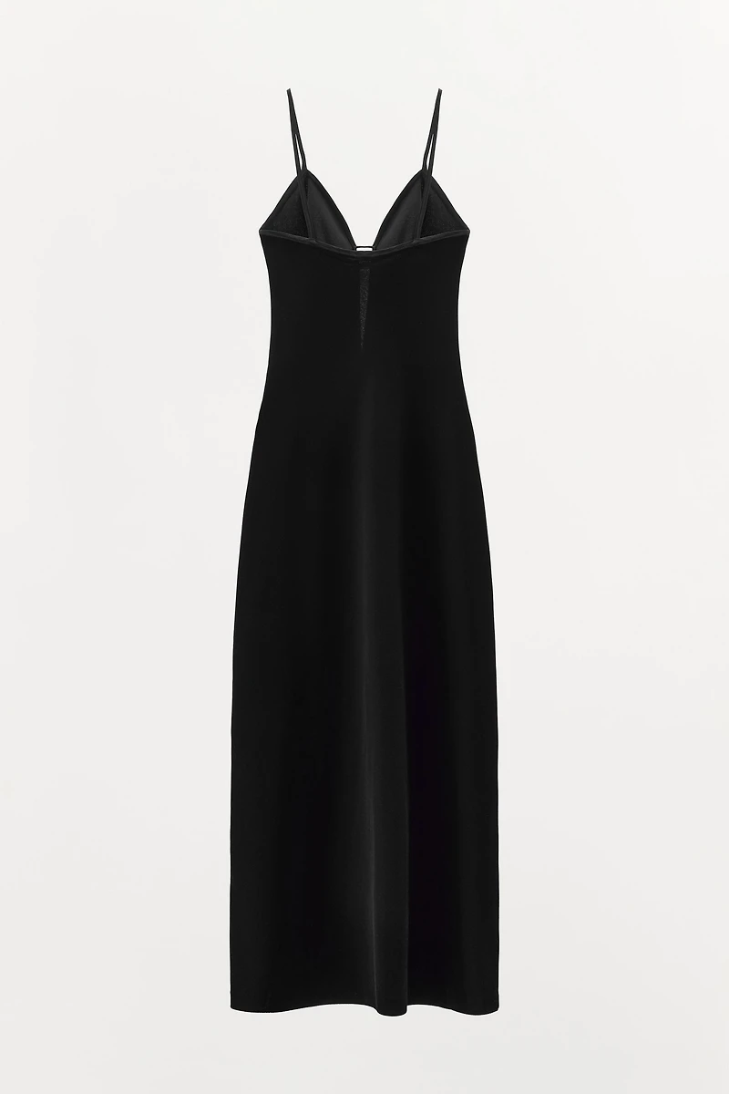 ROBE À BRETELLES EN VELOURS