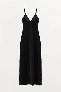 ROBE À BRETELLES EN VELOURS