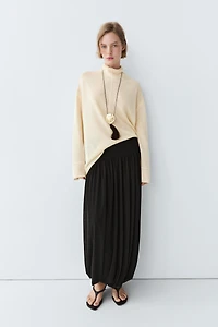 Balloon flowing skirt