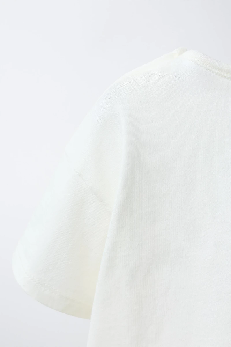 RUFFLY EMBROIDERED CHICK T-SHIRT