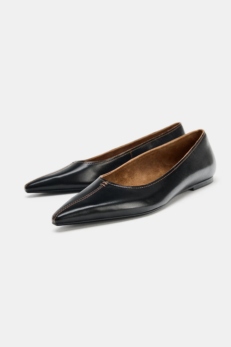 LEATHER BALLET FLATS WITH TOPSTITCHING
