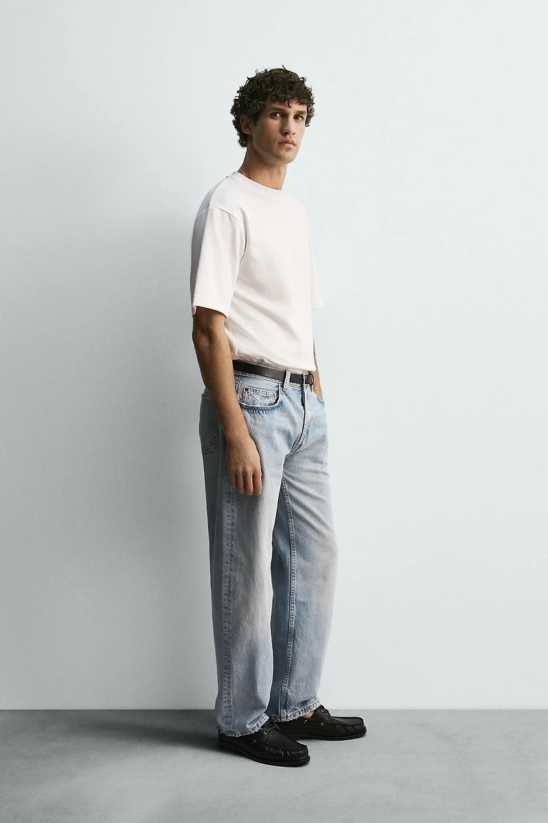 STRAIGHT FIT JEANS