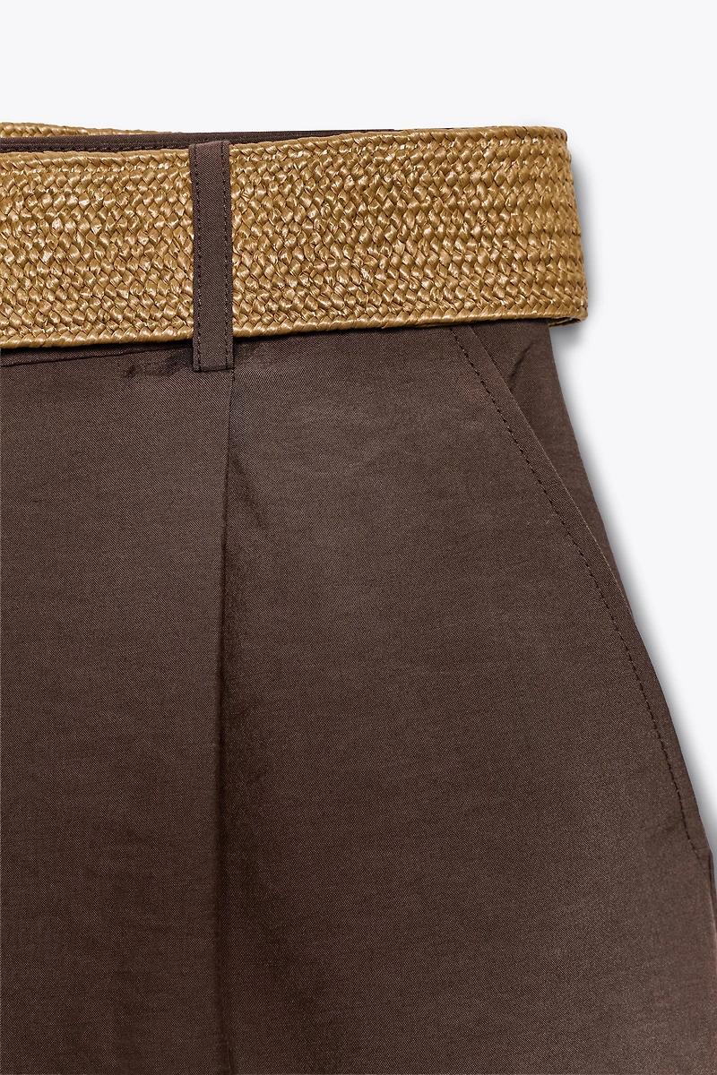 PLEATED BELT SHORTS