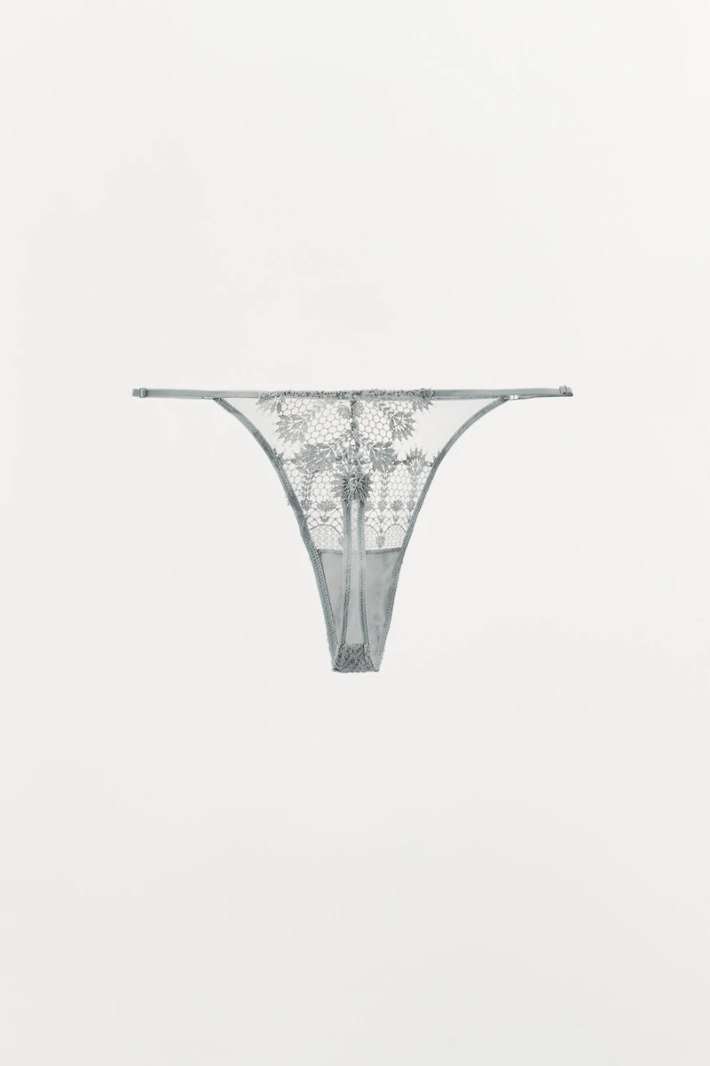 GUIPURE LACE THONG