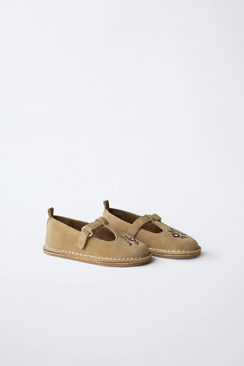 EMBROIDERED LEATHER T-STRAP BALLERINA