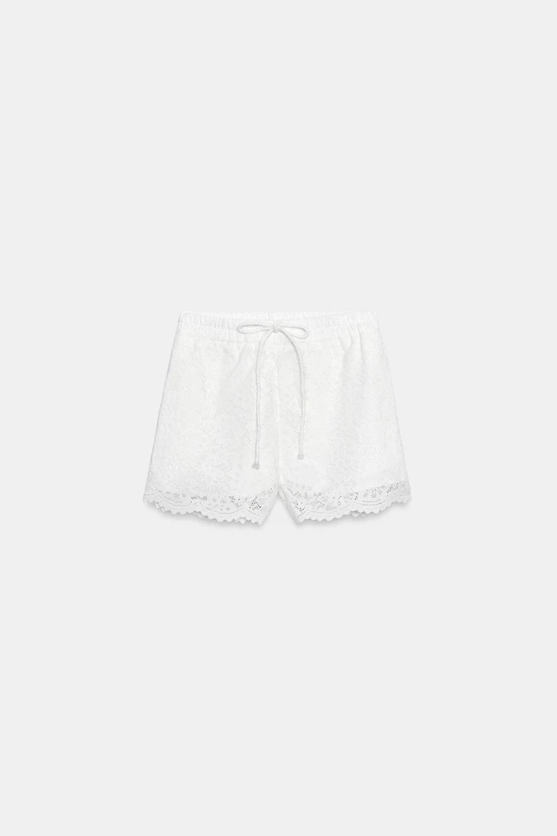 LACE SHORTS