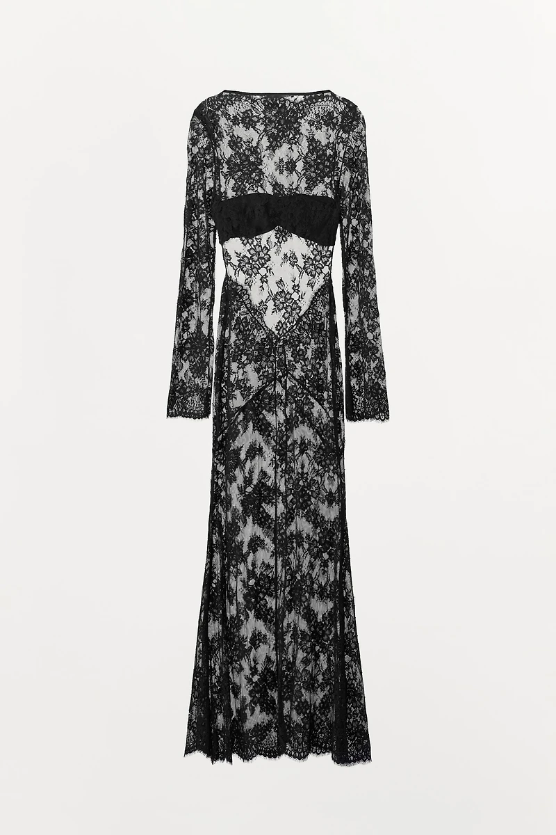 LONG LACE DRESS WITH BACK NECKLINE