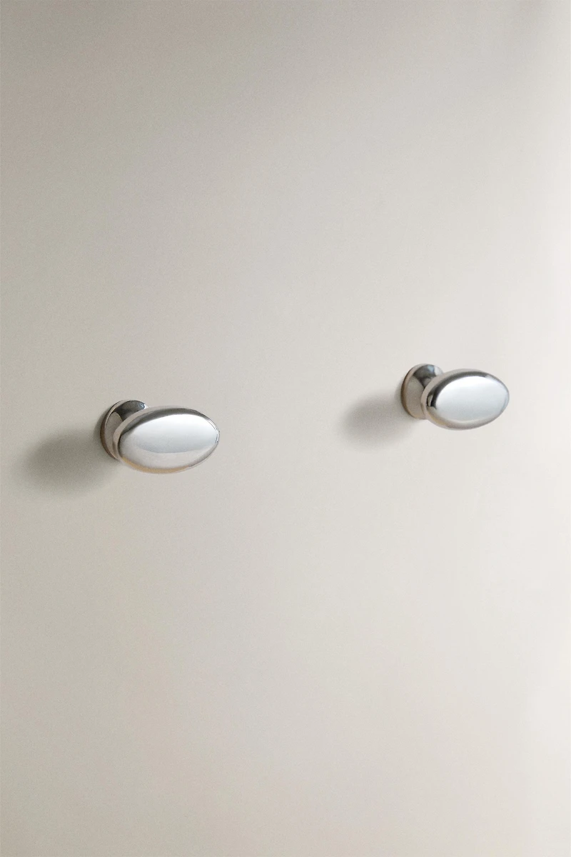 PACK OF OVAL METAL KNOBS (PACK OF 2)
