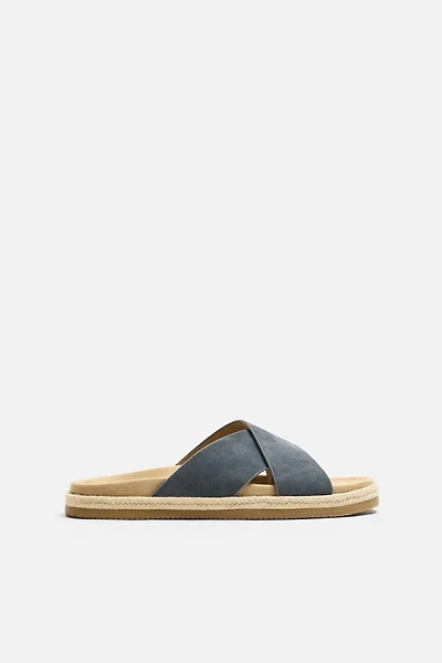 CROSSED LEATHER SANDALS