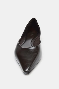 POINTED TOE FLATS