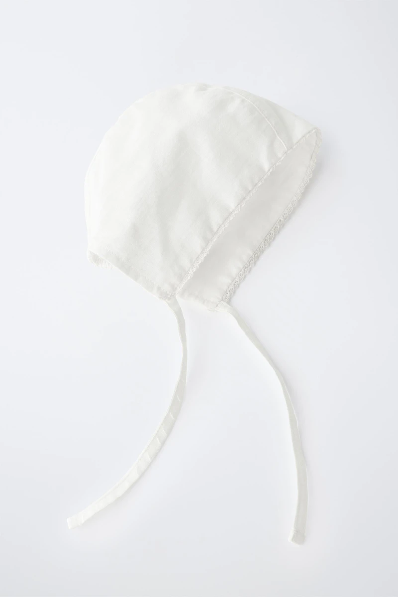 LINEN AND COTTON LACE BONNET