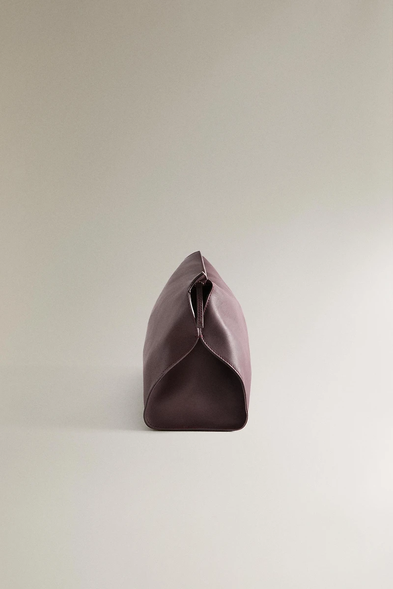 MINIMAL LEATHER MAKEUP BAG