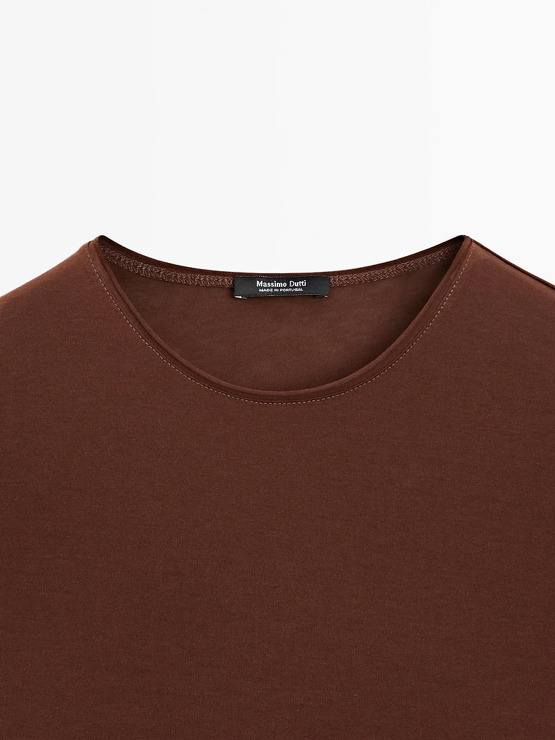 Flowing short sleeve T-shirt