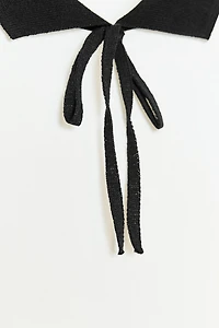 CONTRAST COLLAR BOW T-SHIRT