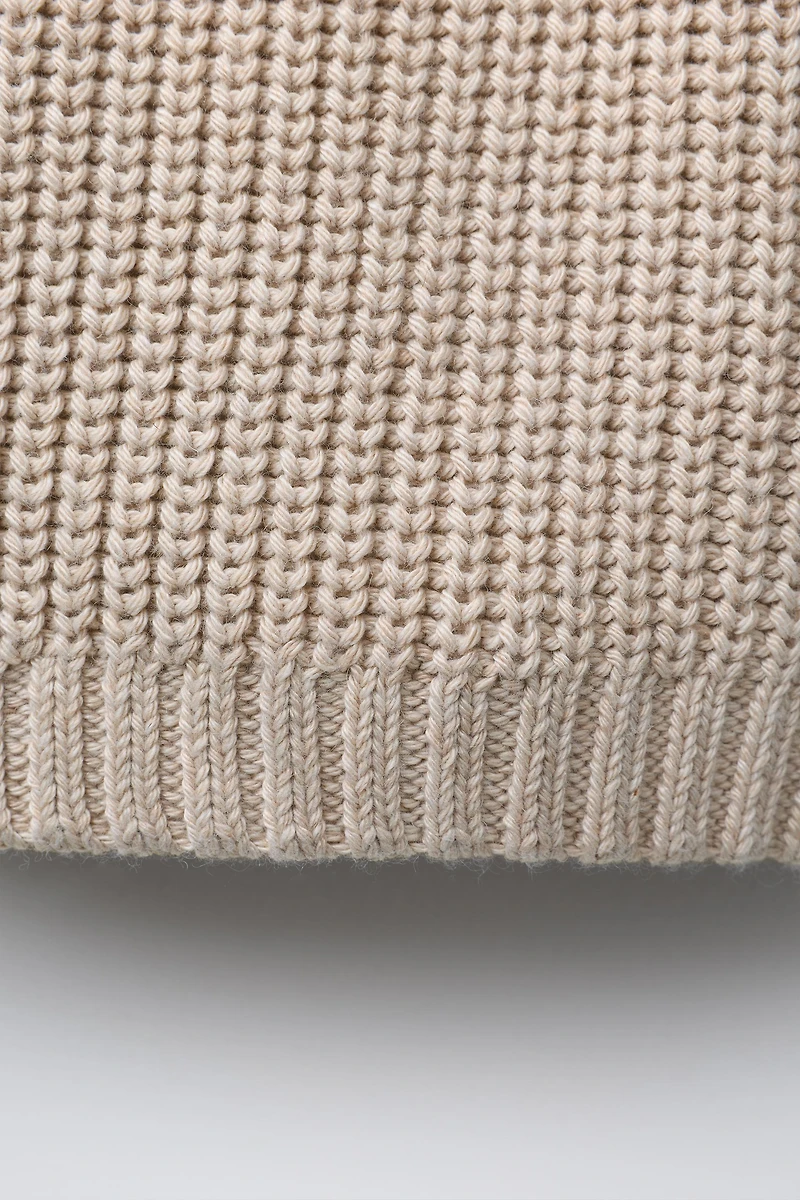 EMBROIDERED FLORAL KNIT JUMPER