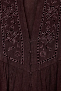 EMBROIDERED BLOUSE