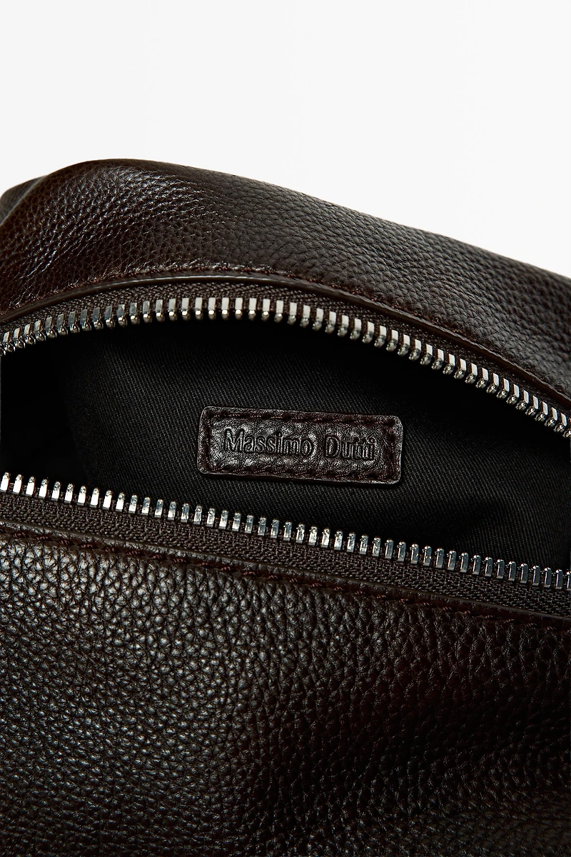 Trousse à fermeture Éclair en cuir nappa