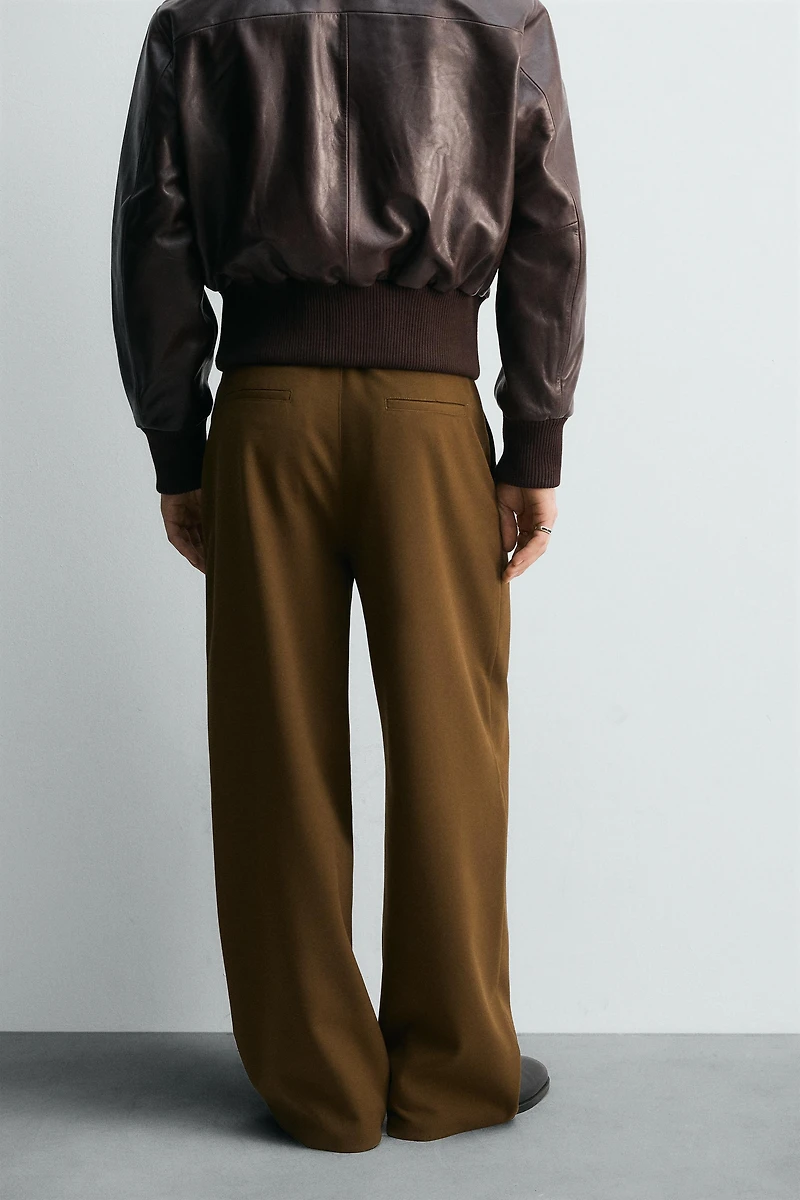 BELTED RELAXED FIT PANTS