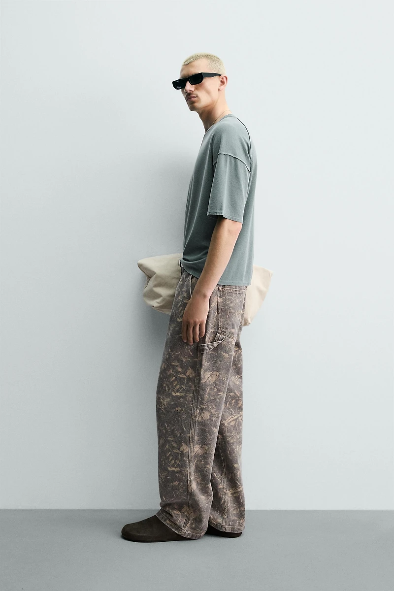 KNIT SPRAY PRINT T-SHIRT