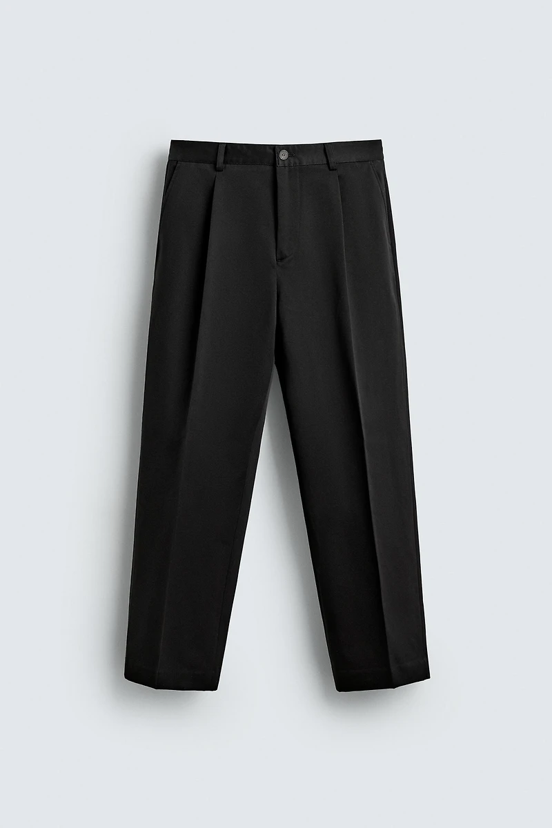 PANTALON COUPE DÉCONTRACTÉE À PLIS AARON LEVINE X ZARA