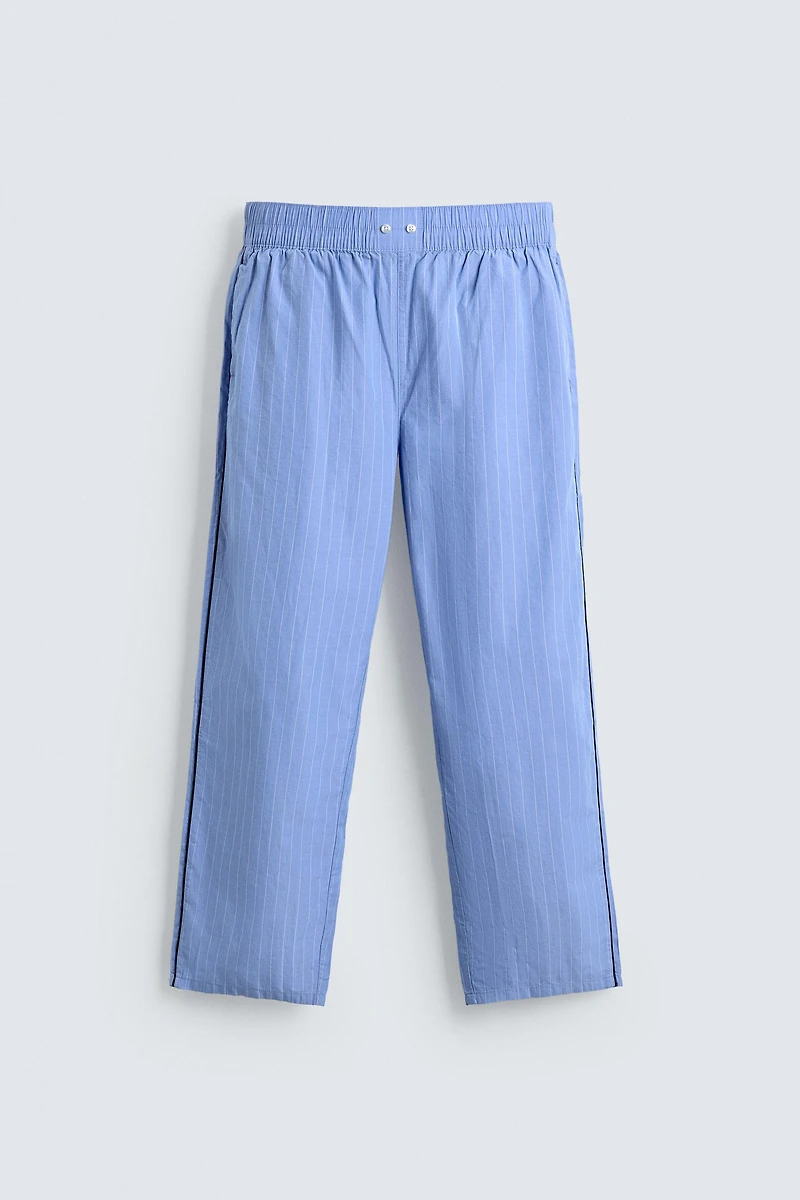 ENSEMBLE DE PYJAMA LISERÉS STRUCTURES CONTRASTÉS