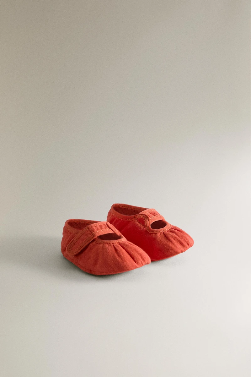CHAUSSONS TISSUS