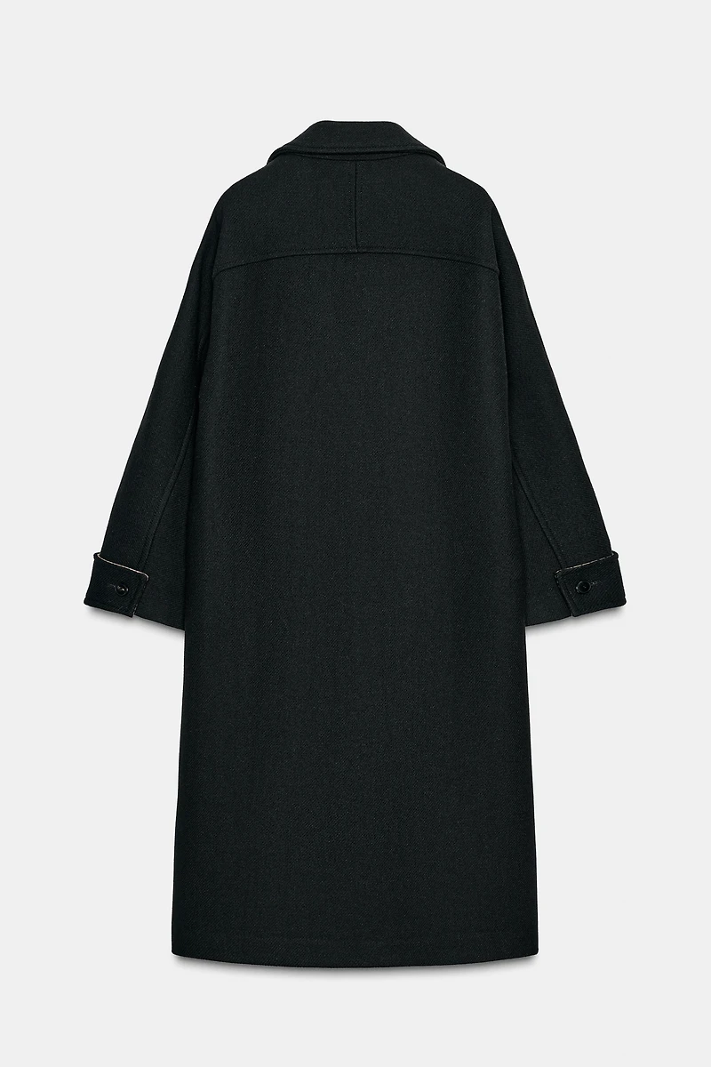 OVERSIZED COAT WITH CONTRAST CUFFS