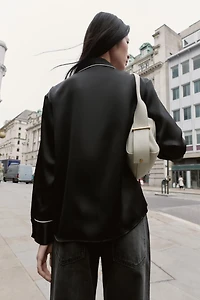 CONTRASTING PIPING OVERSIZED SATIN SHIRT