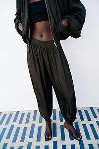 PANTALON BOUFFANT SATINÉ