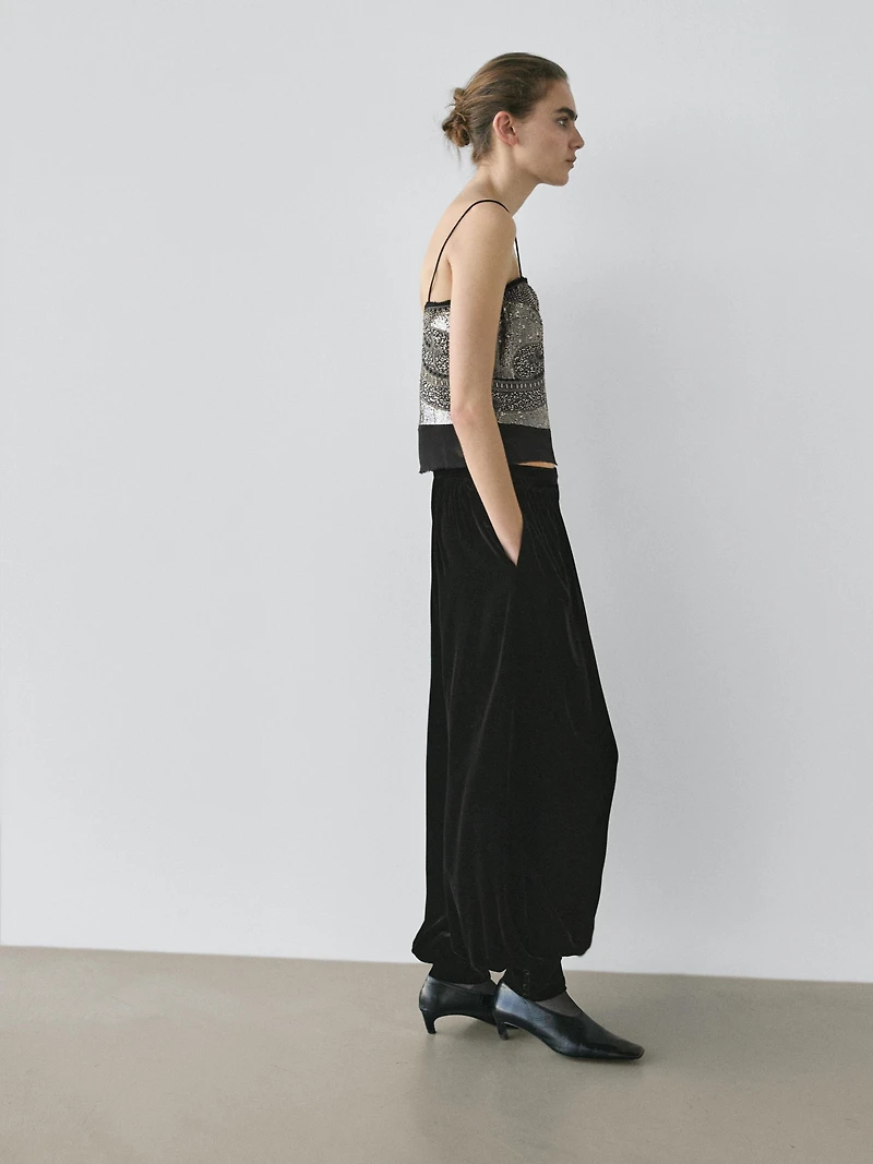 Top with embroidered details - STUDIO