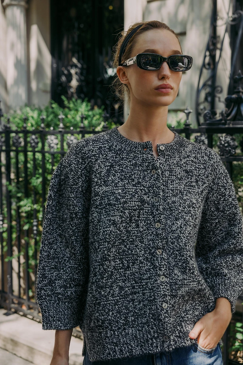 VESTE EN MAILLE MANCHES 3/4 BOUFFANTES