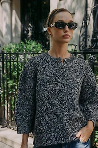 VESTE EN MAILLE MANCHES 3/4 BOUFFANTES