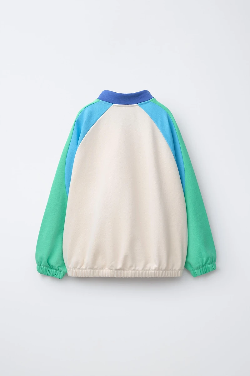 COLOR BLOCK SWEATSHIRT