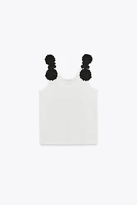 FLORAL APPLIQUÉ TOP