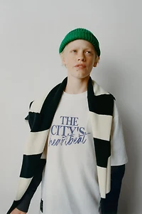 DOUBLE SLEEVE CONTRAST TEXT T-SHIRT