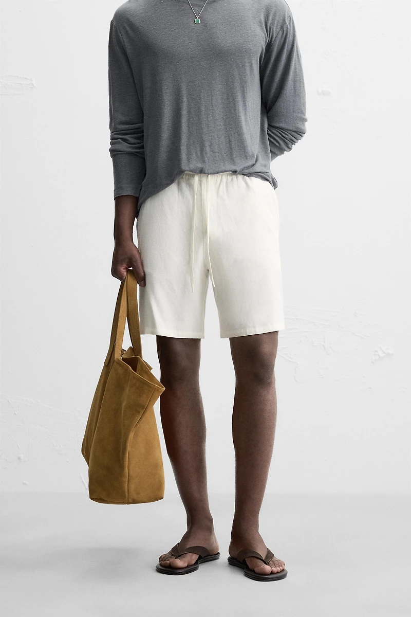 SHORTS WITH LINEN
