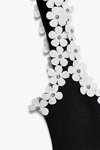 ROBE STRETCH FOURNITURES FLEURS